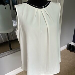 Nine West Cream Sleeveless Blouse